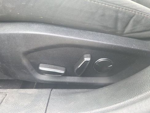 Used 2020 Ford Fusion SE image 22