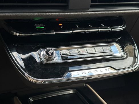 Used 2023 Lincoln Corsair Reserve w/ Equipment Group 201A image 23