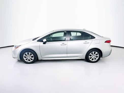Used 2024 Toyota Corolla LE FWD image 4