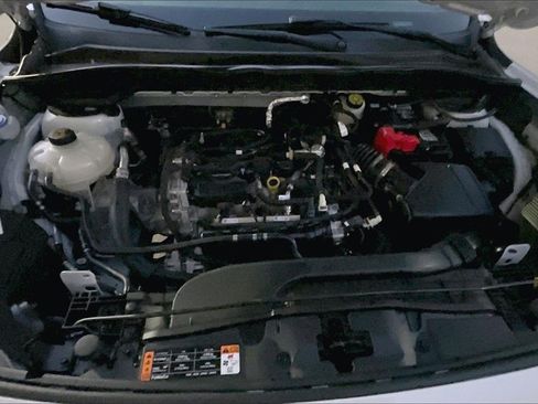 Used 2022 Ford Escape S image 9