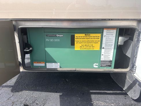 Used 2019 Mercedes-Benz Sprinter 170 image 21