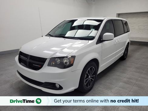 Used 2016 Dodge Grand Caravan SXT FWD image 1