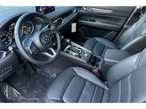 New 2025 MAZDA CX-5 Carbon Edition image 10