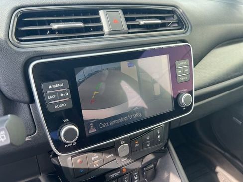 Used 2020 Nissan Leaf SL Plus image 14