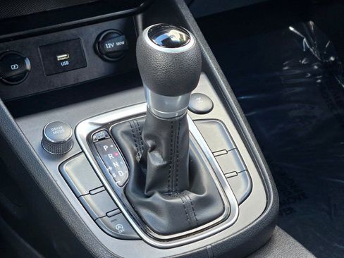 Used 2023 Hyundai Kona SEL AWD/4WD image 26