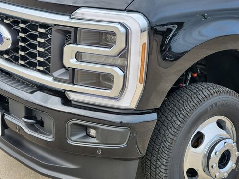 New 2026 Ford F350 Platinum AWD/4WD image 10