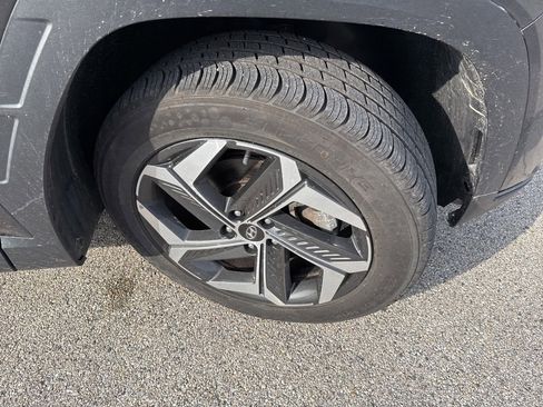 Used 2024 Hyundai Tucson Limited image 4