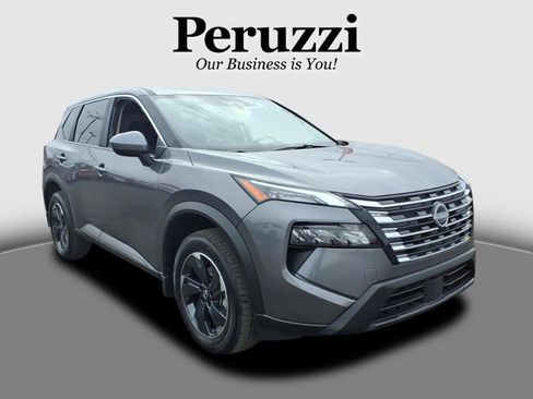 Certified 2025 Nissan Rogue SV image 1