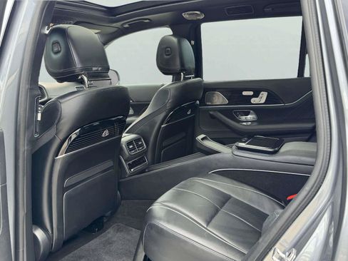 Used 2022 Mercedes-Benz Maybach GLS 600 4MATIC image 65
