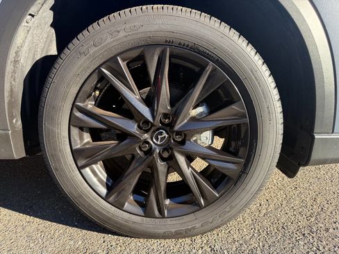 Used 2025 MAZDA CX-5 Carbon Edition image 4