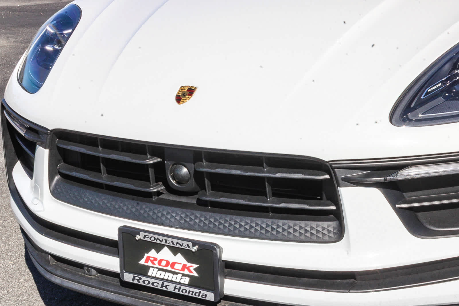 Used 2024 Porsche Macan AWD/4WD image 11