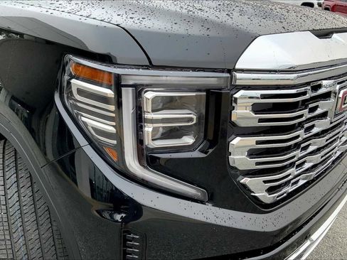 New 2026 GMC Sierra 1500 Denali image 13