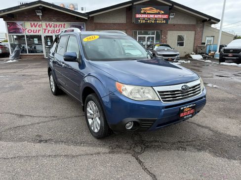Used 2011 Subaru Forester 2.5X Touring w/ Popular Equipment Group 4B AWD/4WD image 2