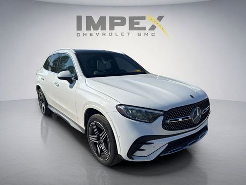 Used 2023 Mercedes-Benz GLC 300 4MATIC image 5