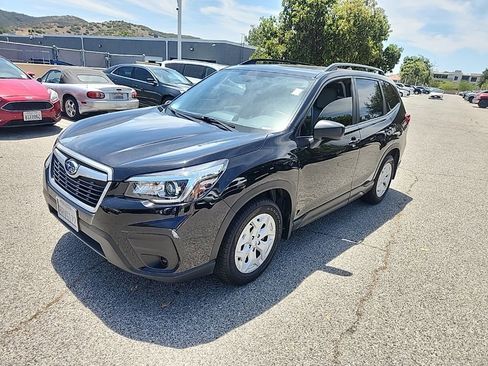 Used 2020 Subaru Forester w/ Alloy Wheel Package AWD/4WD image 1
