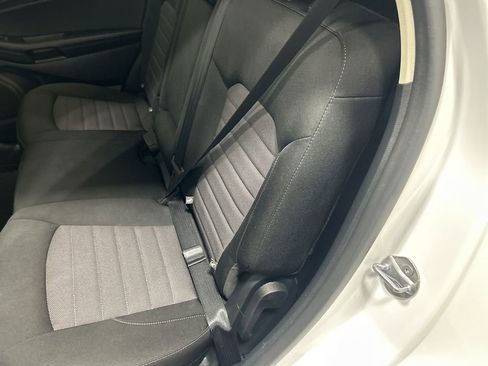 Certified 2020 Ford Edge SE image 19