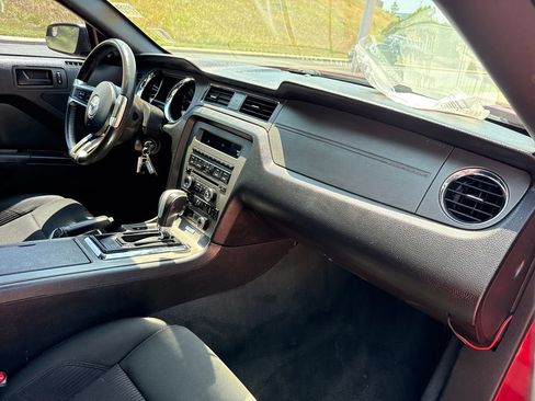 Used 2014 Ford Mustang GT w/ Equipment Group 301A RWD image 24
