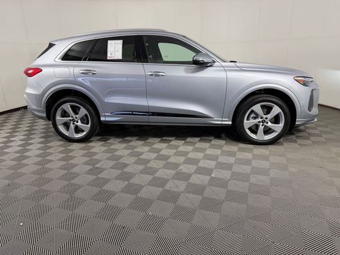 New 2026 Audi Q5 Premium Plus AWD/4WD image 8