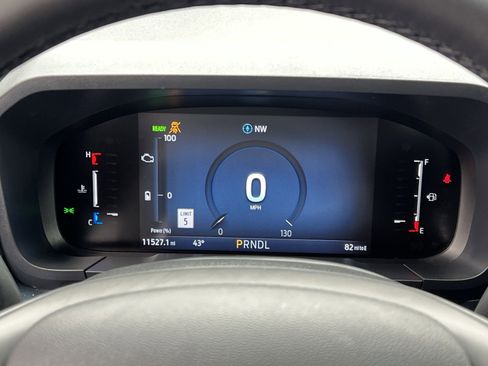 Used 2025 Ford Maverick Lariat w/ Black Appearance Package image 15