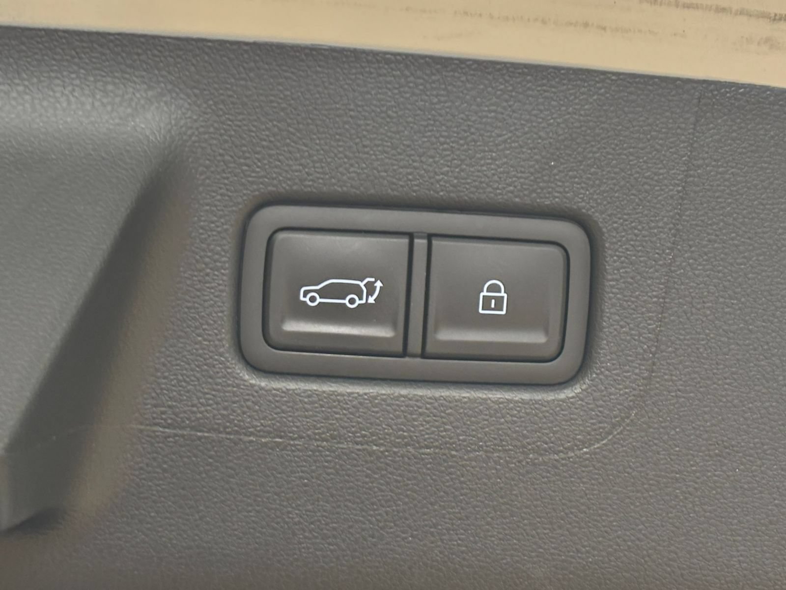 Used 2026 Hyundai Santa Fe SEL FWD image 22