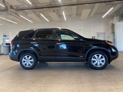 Used 2013 Kia Sorento LX AWD/4WD image 4
