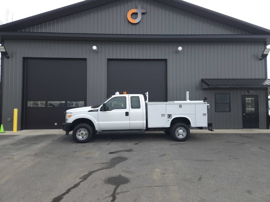 Used 2015 Ford F250 XL w/ Snow Plow Prep Package AWD/4WD image 24