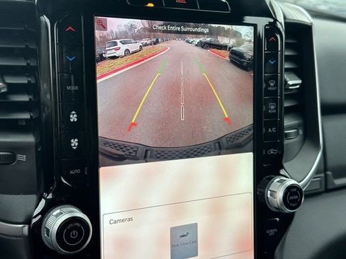 New 2026 RAM 1500 4x4 Crew Cab image 28