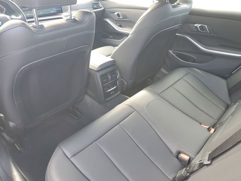 Used 2024 BMW 330i 330i w/ Convenience Package image 10