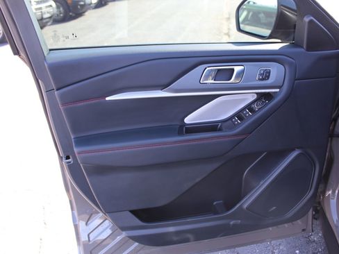 New 2026 Ford Explorer ST w/ Sun And Sound Package image 22