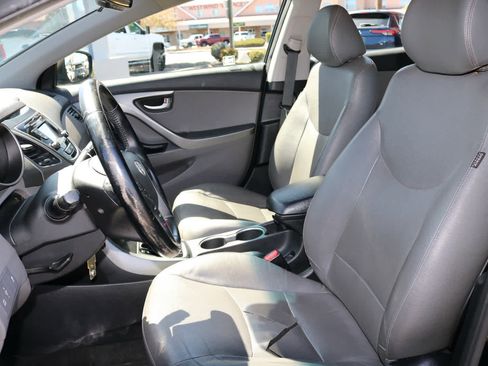 Used 2014 Hyundai Elantra Limited FWD image 27