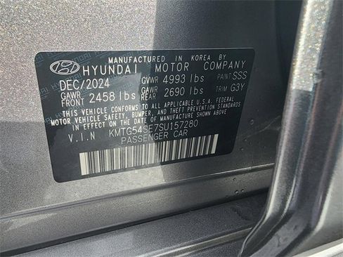 New 2025 Genesis G70 3.3T Advanced w/ Sport Prestige Package image 12