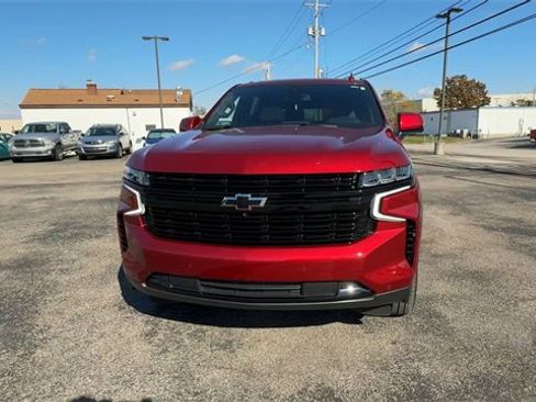 Used 2024 Chevrolet Tahoe RST w/ Luxury Package image 3