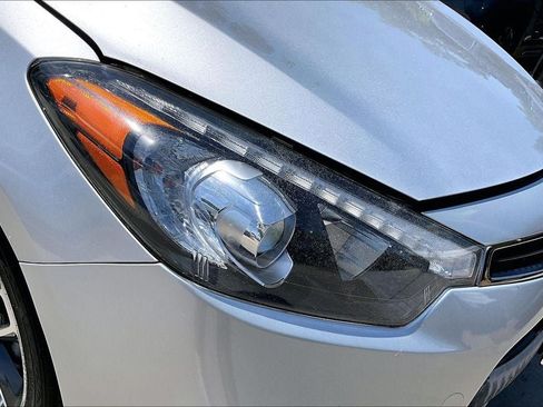Used 2014 Kia Forte Koup SX w/ SX Premium Package FWD image 28