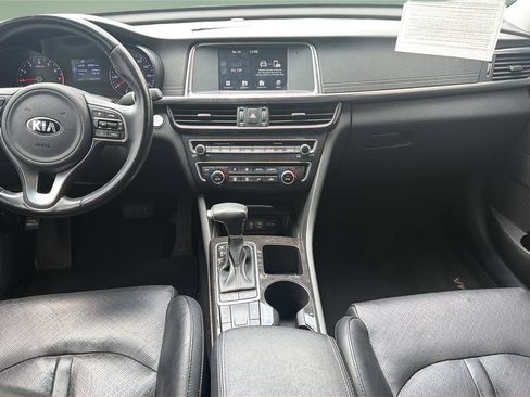 Used 2017 Kia Optima EX FWD image 9