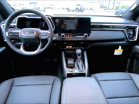 New 2025 GMC Canyon Elevation w/ Convenience Package image 5