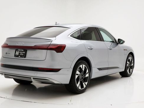 Used 2023 Audi e-tron Premium Plus w/ Premium Plus Package image 8