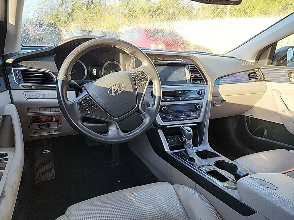Used 2017 Hyundai Sonata Limited w/ Tech Package 03 FWD image 24