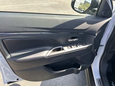 New 2026 Mitsubishi Outlander Sport SE AWD/4WD image 18