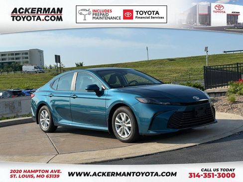 Certified 2025 Toyota Camry LE FWD image 1