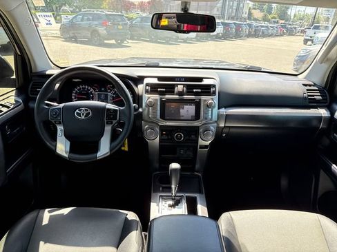 Used 2019 Toyota 4Runner SR5 Premium RWD image 26