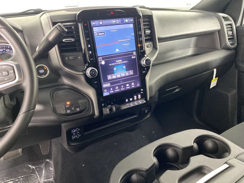 New 2026 RAM 2500 Tradesman AWD/4WD image 24