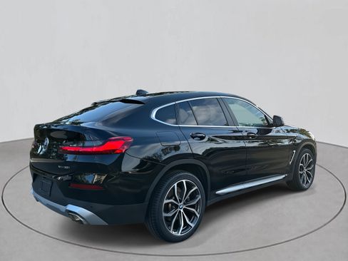 Used 2023 BMW X4 xDrive30i image 5