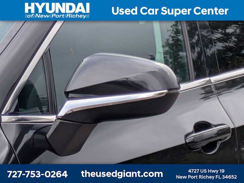 Used 2023 Lexus NX 250 FWD image 11