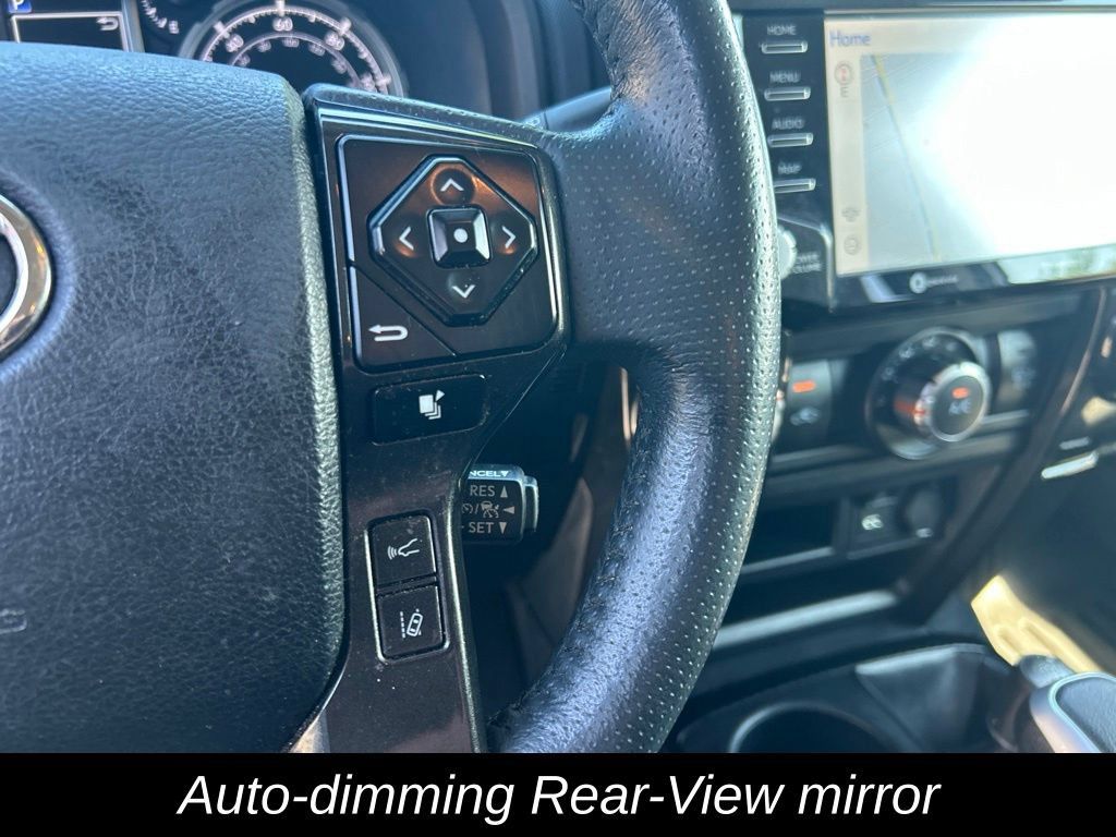 Used 2021 Toyota 4Runner TRD Off-Road Premium AWD/4WD image 20