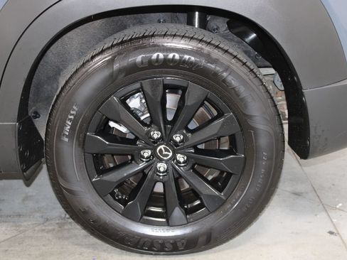 Used 2025 MAZDA CX-50 AWD 2.5 S w/ Weather Package image 17