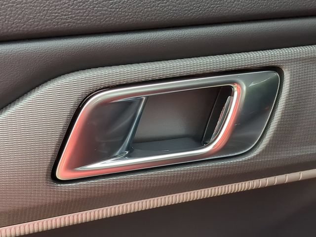 New 2026 Ford Explorer ST-Line w/ Premium Package RWD image 34