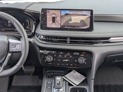 Certified 2026 INFINITI QX60 Luxe w/ Cargo Package image 23