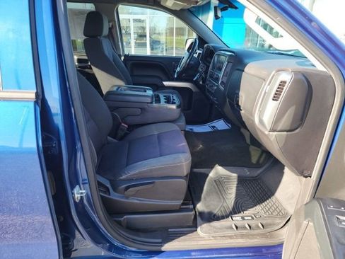 Used 2017 Chevrolet Silverado 1500 LT w/ True North Edition image 31