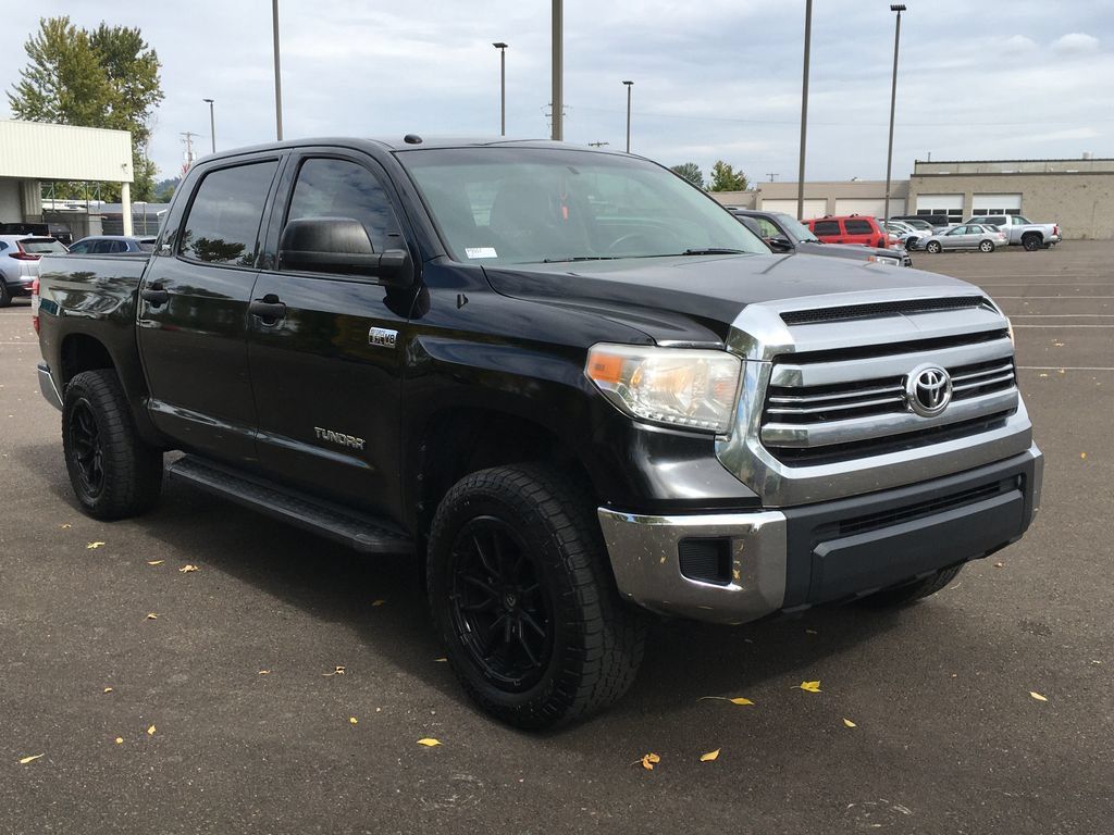 Used 2016 Toyota Tundra SR5 AWD/4WD image 10