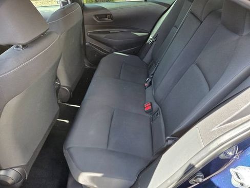 Used 2025 Toyota Corolla LE w/ LE Premium Package FWD image 11